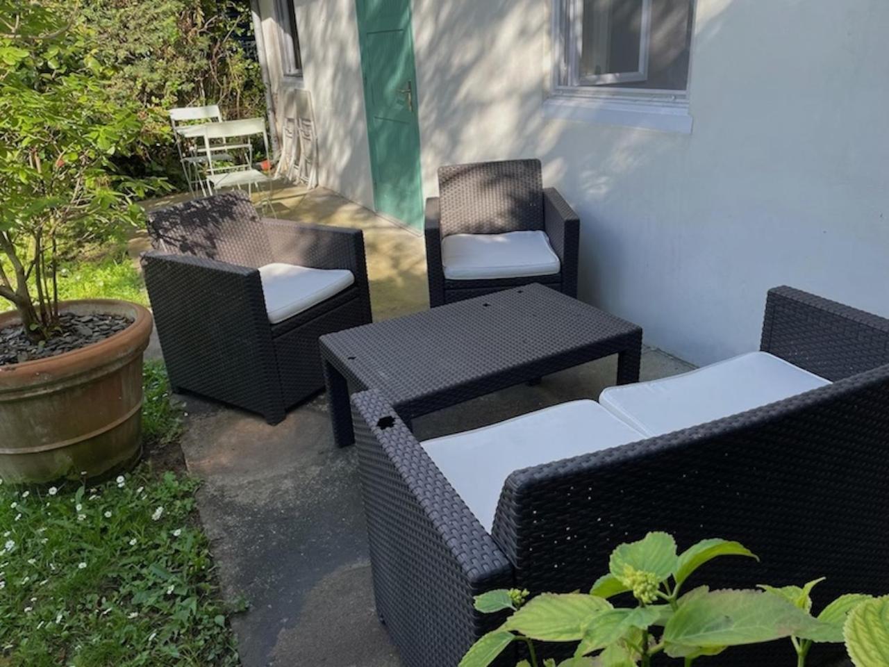Maisonnette Dans Jardin Partage Bois-Colombes Esterno foto
